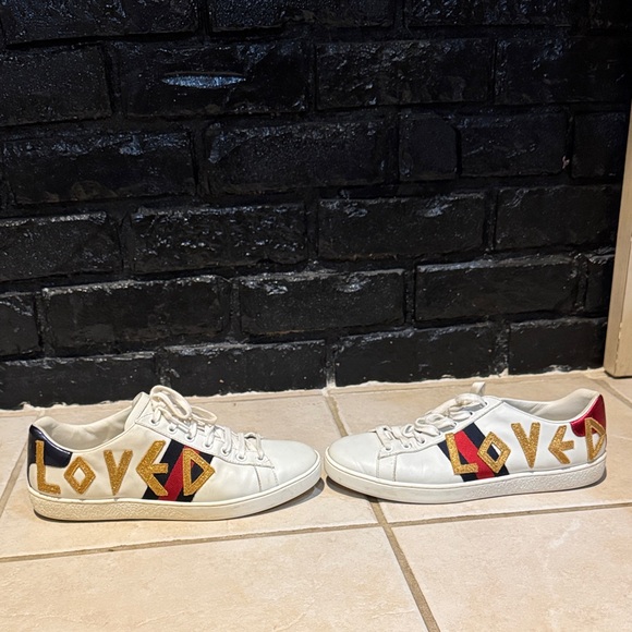 Gucci Loved White Sneakers with Red and Gold Highlights - Picture 1 of 5